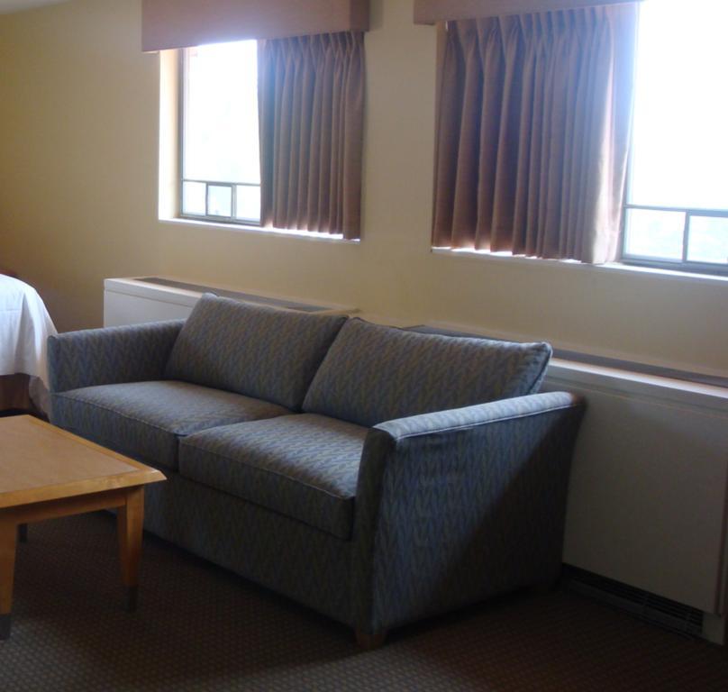 The National Conference Center Hotel Leesburg Room photo